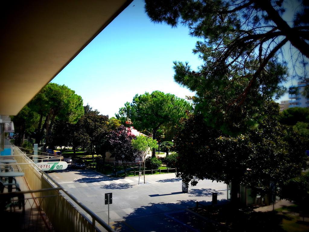 Hotel Zen Lignano Sabbiadoro Værelse billede